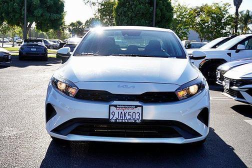 Clear White 2023 Kia Forte LX