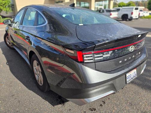 2025 Hyundai SONATA SE