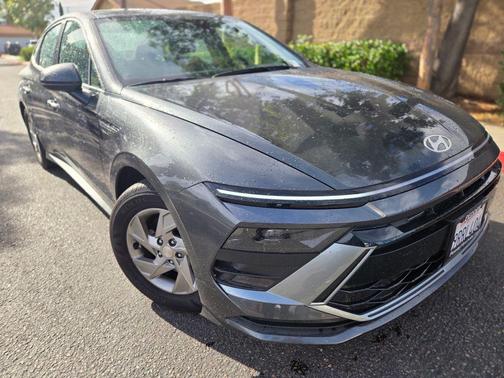 2025 Hyundai SONATA SE