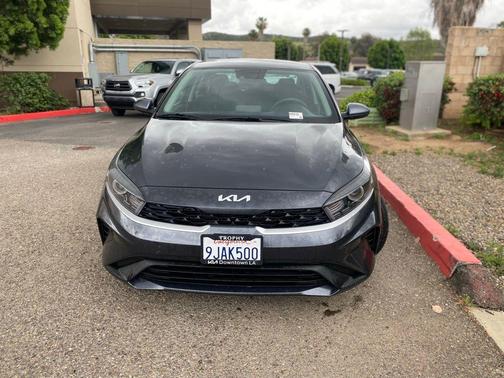 Gravity Gray 2023 Kia Forte LX