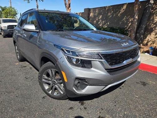 Steel Gray 2023 Kia Seltos S
