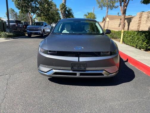 2024 Hyundai IONIQ 5 Limited