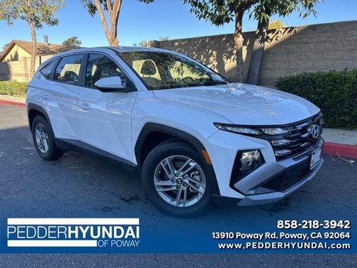 2025 Hyundai TUCSON SE