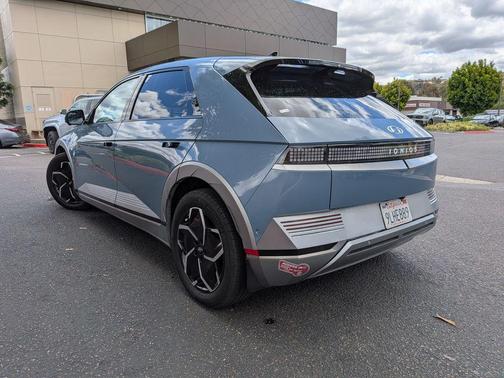 Lucid Blue 2024 Hyundai IONIQ 5 Limited