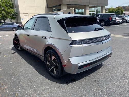 Gravity Gold Matte 2026 Hyundai IONIQ 5 Limited