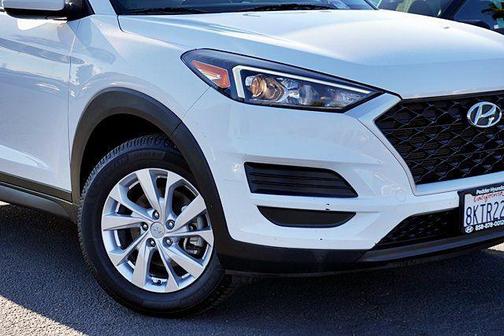 Dazzling White 2019 Hyundai TUCSON Value