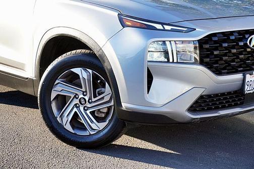 Shimmering Silver 2023 Hyundai SANTA FE SEL 2.4