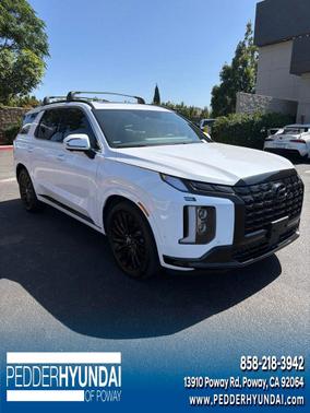 Hyper White 2025 Hyundai PALISADE Calligraphy Night Edition