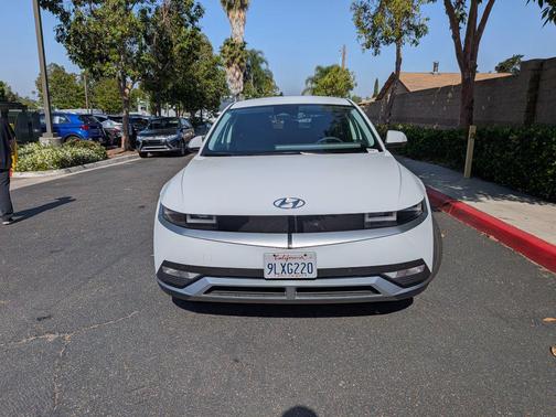 Atlas White 2024 Hyundai IONIQ 5 SEL