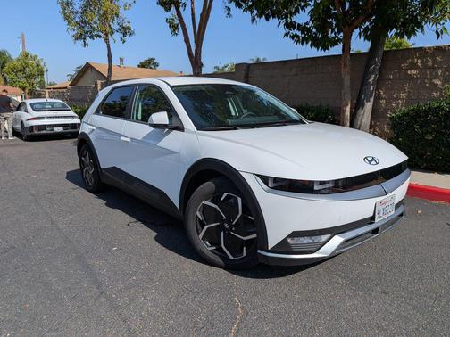 Atlas White 2024 Hyundai IONIQ 5 SEL