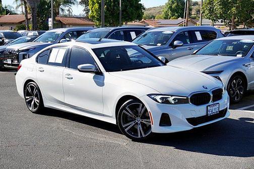 Alpine White 2023 BMW 330 330i