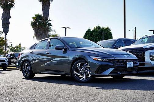 Amazon Gray 2026 Hyundai ELANTRA Limited