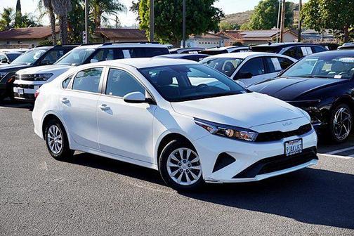 Clear White 2023 Kia Forte LX