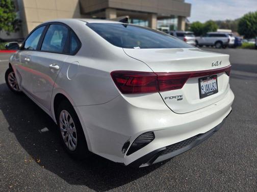 Clear White 2023 Kia Forte LX