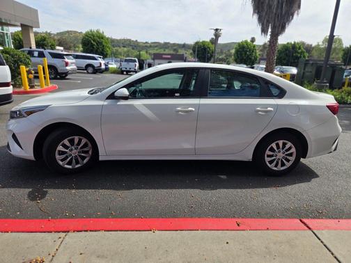 Clear White 2023 Kia Forte LX