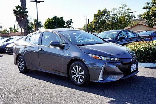 Magnetic Gray Metallic 2020 Toyota Prius Prime XLE