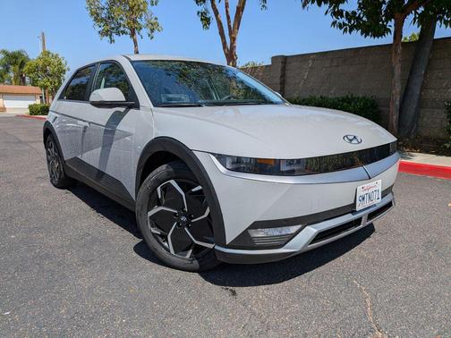 Cyber Gray 2024 Hyundai IONIQ 5 SEL