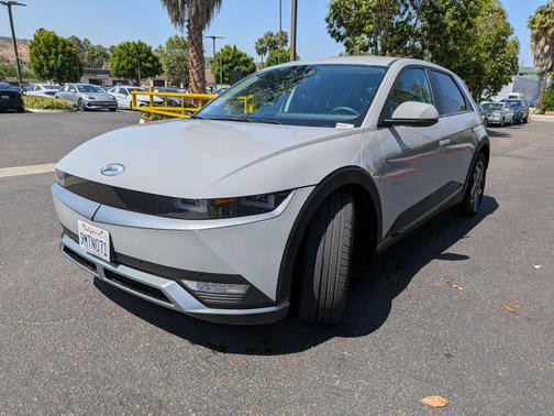 Cyber Gray 2024 Hyundai IONIQ 5 SEL