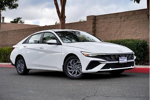 2025 Hyundai ELANTRA HEV Blue