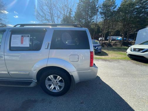 2011 Nissan Pathfinder Silver