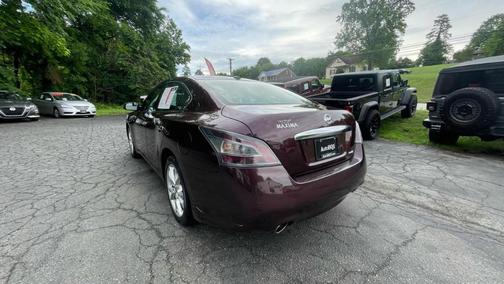 Midnight Garnet 2014 Nissan Maxima SV
