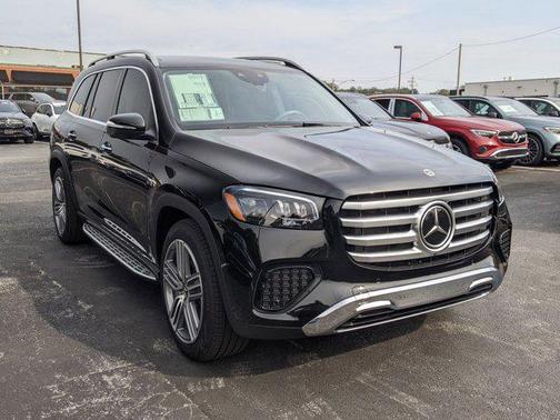 2026 Mercedes-Benz GLS 450 4MATIC