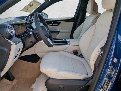 Starling Blue Metallic 2026 Mercedes-Benz GLC 300 4MATIC