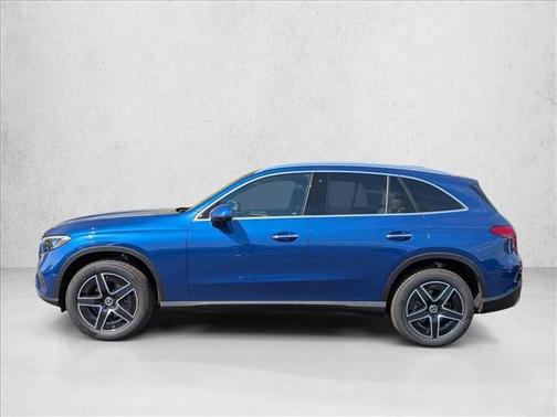 Starling Blue Metallic 2026 Mercedes-Benz GLC 300 4MATIC