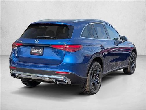 Starling Blue Metallic 2026 Mercedes-Benz GLC 300 4MATIC