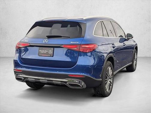 2026 Mercedes-Benz GLC 300 4MATIC