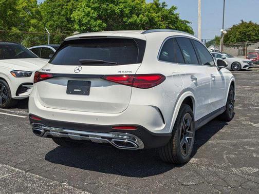 2025 Mercedes-Benz GLC 300 4MATIC