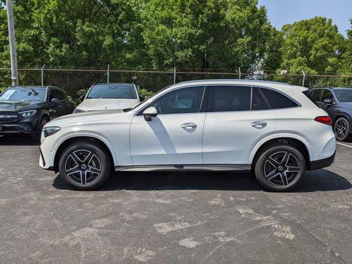 2025 Mercedes-Benz GLC 300 4MATIC
