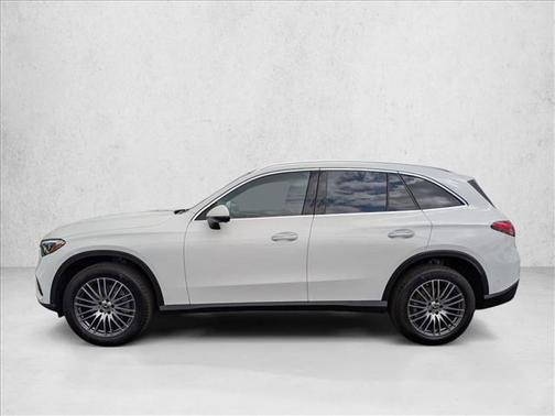 Polar White 2026 Mercedes-Benz GLC 300 4MATIC