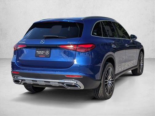 2026 Mercedes-Benz GLC 300 4MATIC