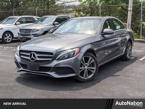 2017 Mercedes-Benz C-Class C 300 4MATIC Luxury