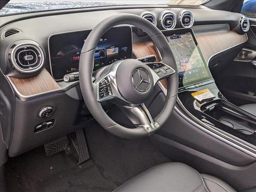 2026 Mercedes-Benz GLC 350e Base