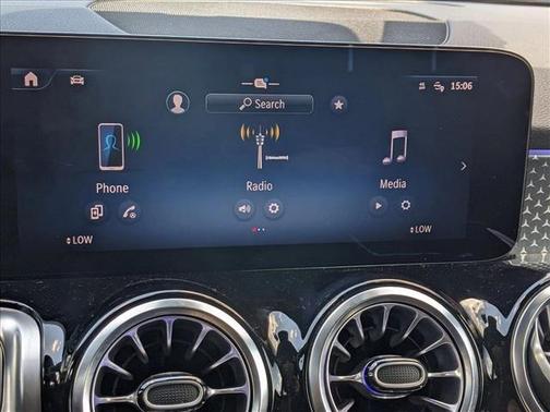 2025 Mercedes-Benz GLB 250 4MATIC