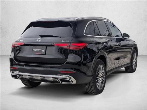 2026 Mercedes-Benz GLC 300 4MATIC