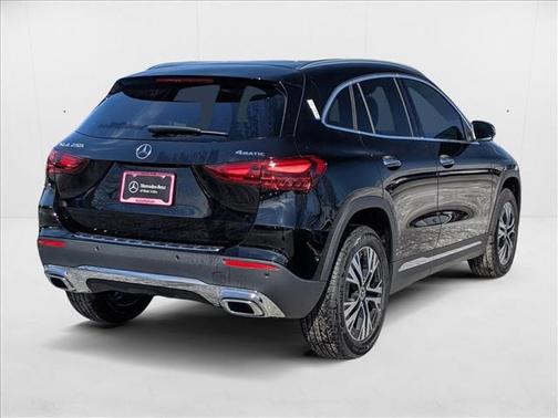 2025 Mercedes-Benz GLA 250 4MATIC