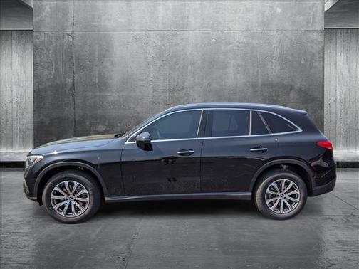 2025 Mercedes-Benz GLC 300 4MATIC