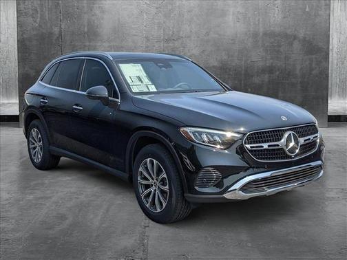 2025 Mercedes-Benz GLC 300 4MATIC