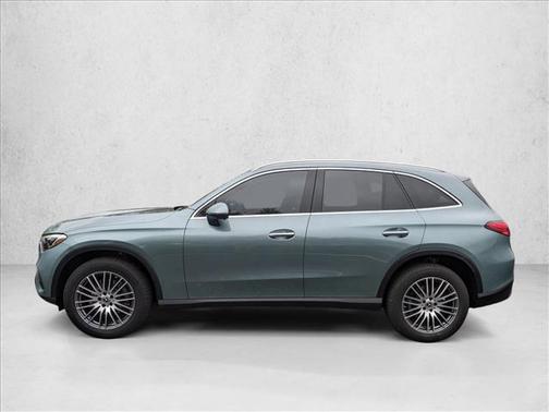 2026 Mercedes-Benz GLC 300 4MATIC