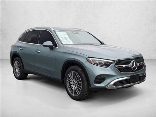 2026 Mercedes-Benz GLC 300 4MATIC
