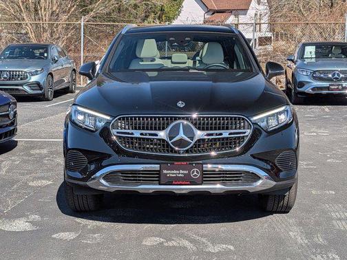 2025 Mercedes-Benz GLC 300 4MATIC