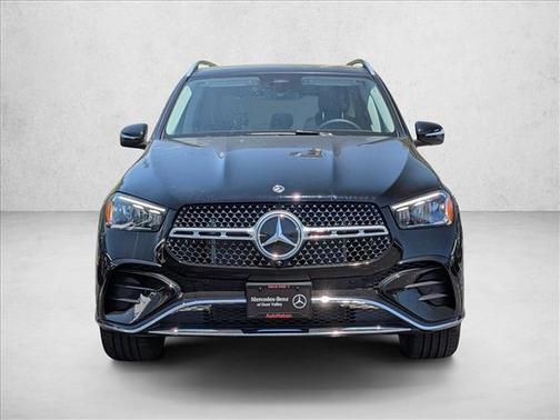 Black 2026 Mercedes-Benz GLE 450 4MATIC