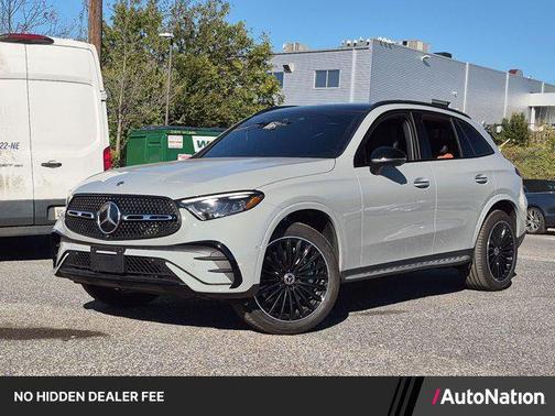 MANUFAKTUR Alpine Grey 2025 Mercedes-Benz GLC 300 4MATIC