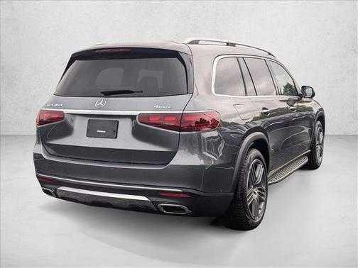 2025 Mercedes-Benz GLS 450 4MATIC