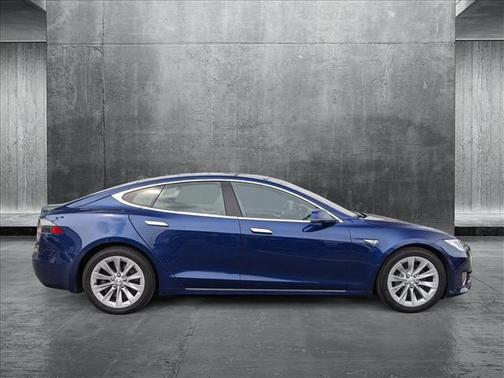 2016 Tesla Model S 70