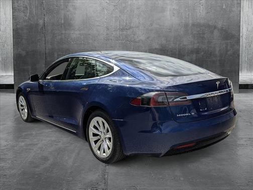 2016 Tesla Model S 70