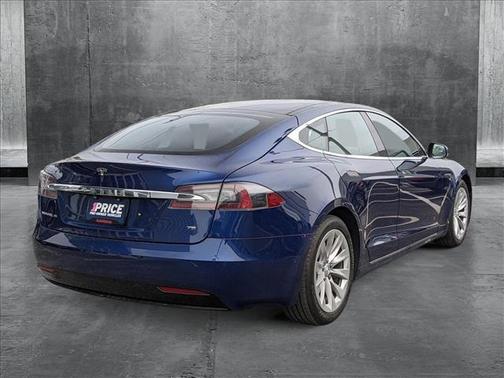 2016 Tesla Model S 70